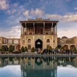 با کاخ عالی قاپو در اصفهان آشنا شوید